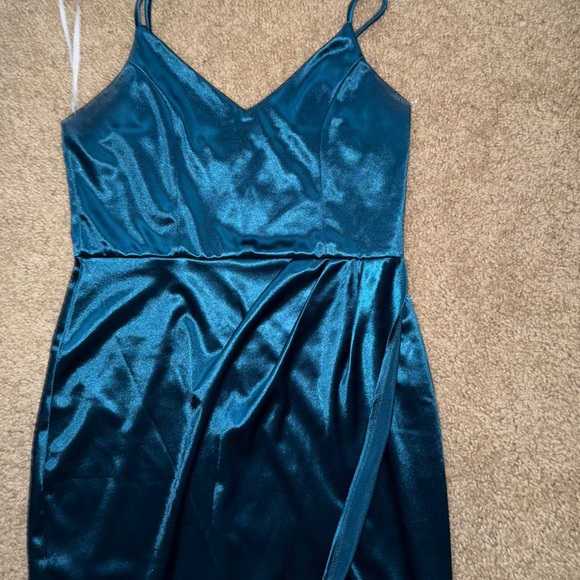 Lulus mini dress - Picture 3 of 5